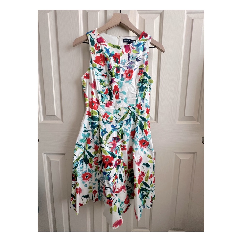 Women’s dress